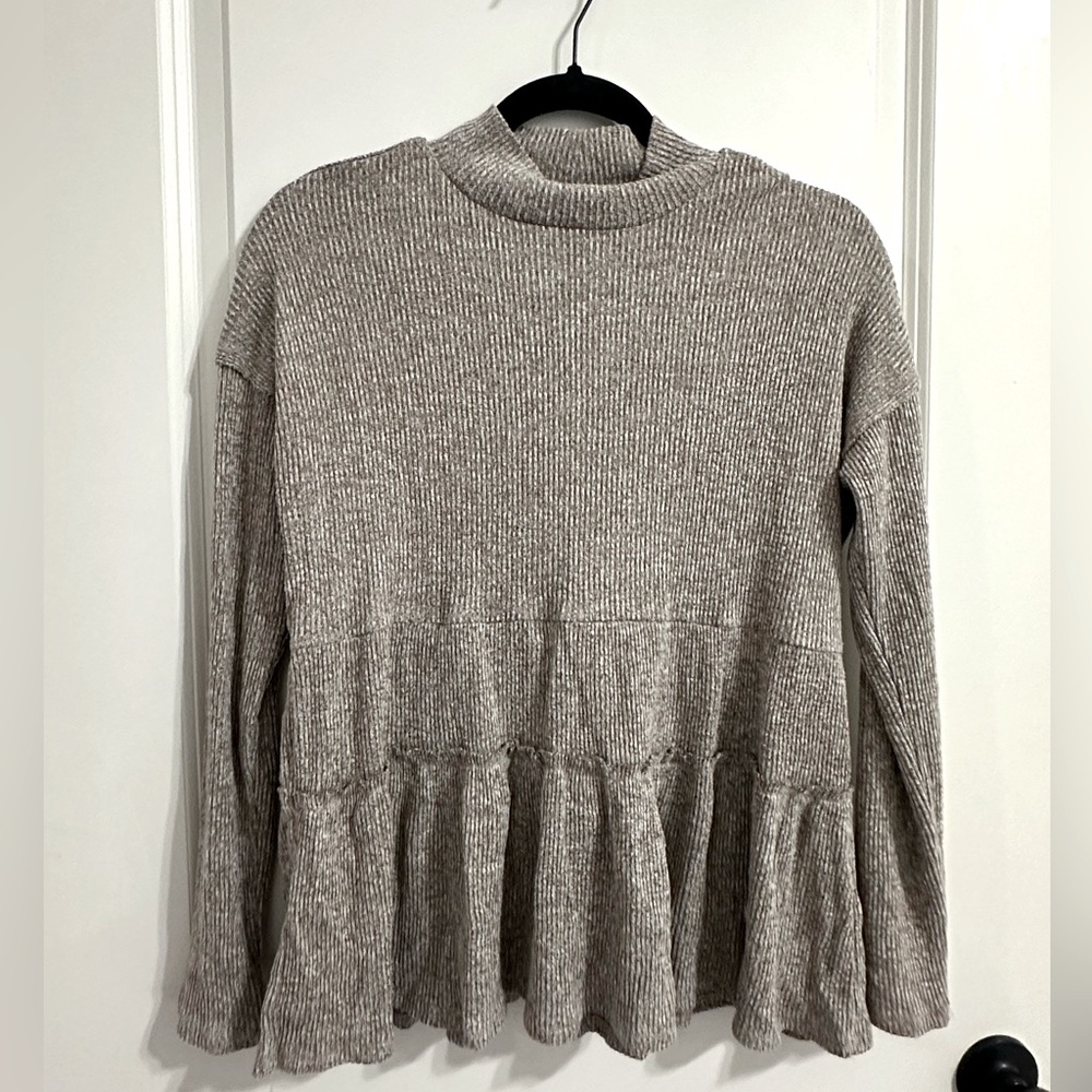 Women’s M babydoll Maurice’s top!